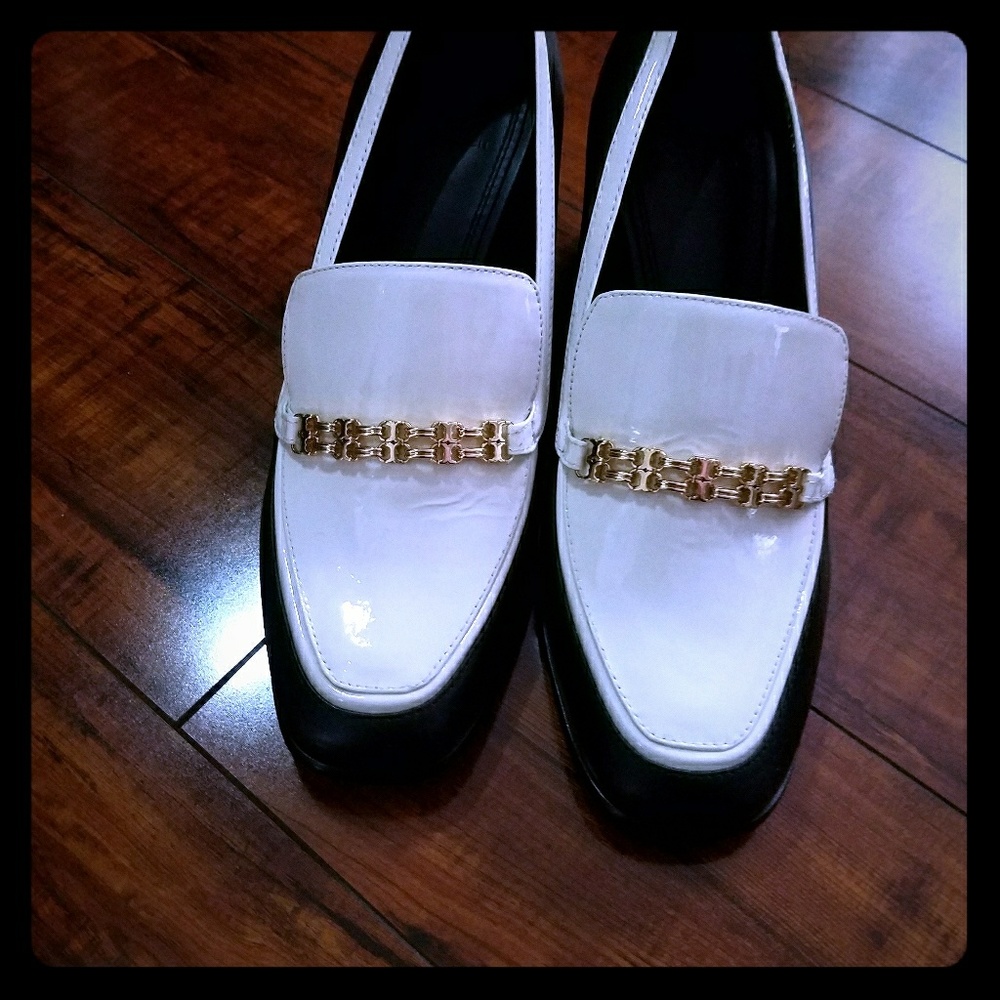 Tory Burch Loafers